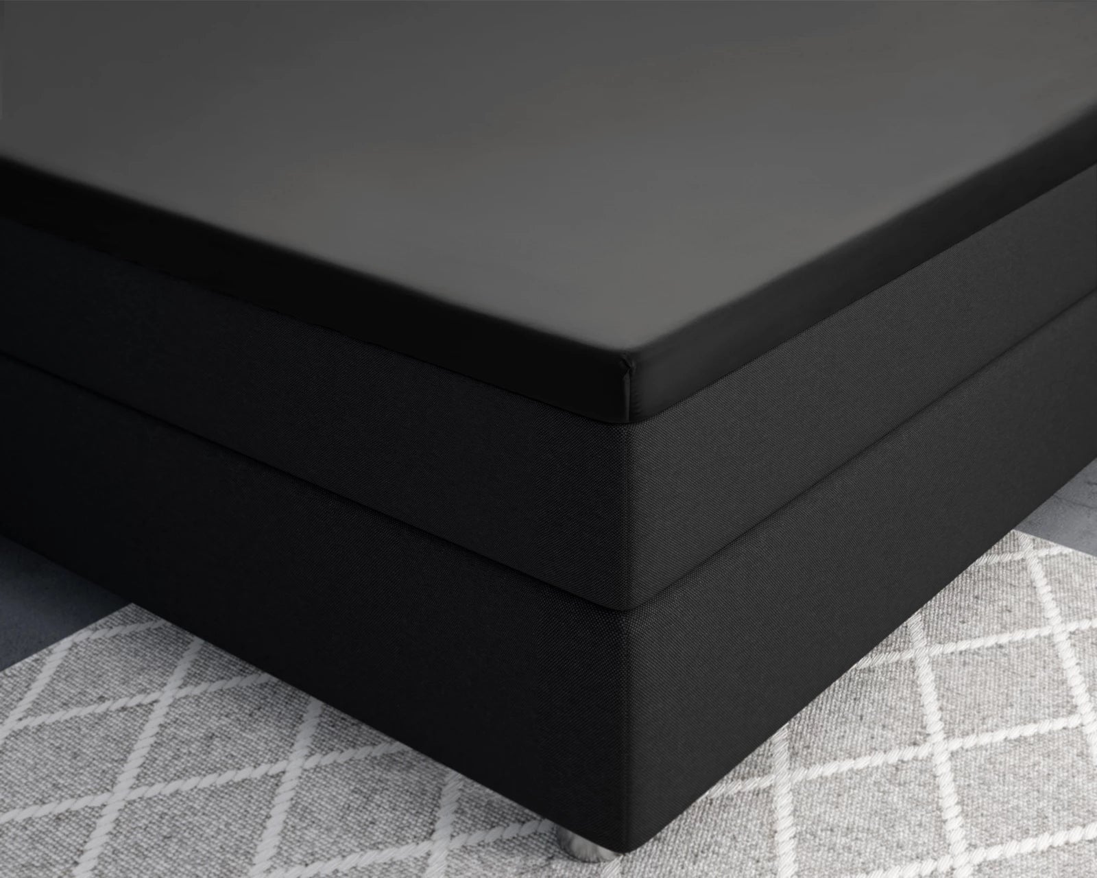 Baumwolle-Satin-Spannbettlaken - Split-Topper Schwarz
