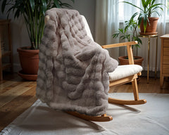 Plaid - Pom Rabbit Fur Taupe